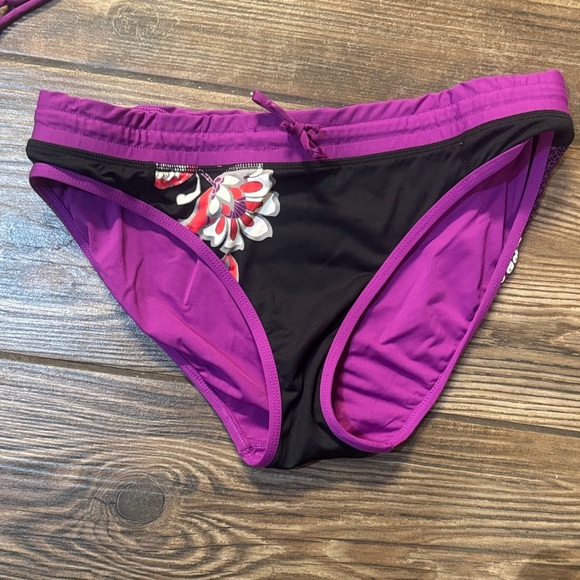 Athleta Purple and Black Tankini Swimsuit Set, Size Medium - Picture 2 of 11